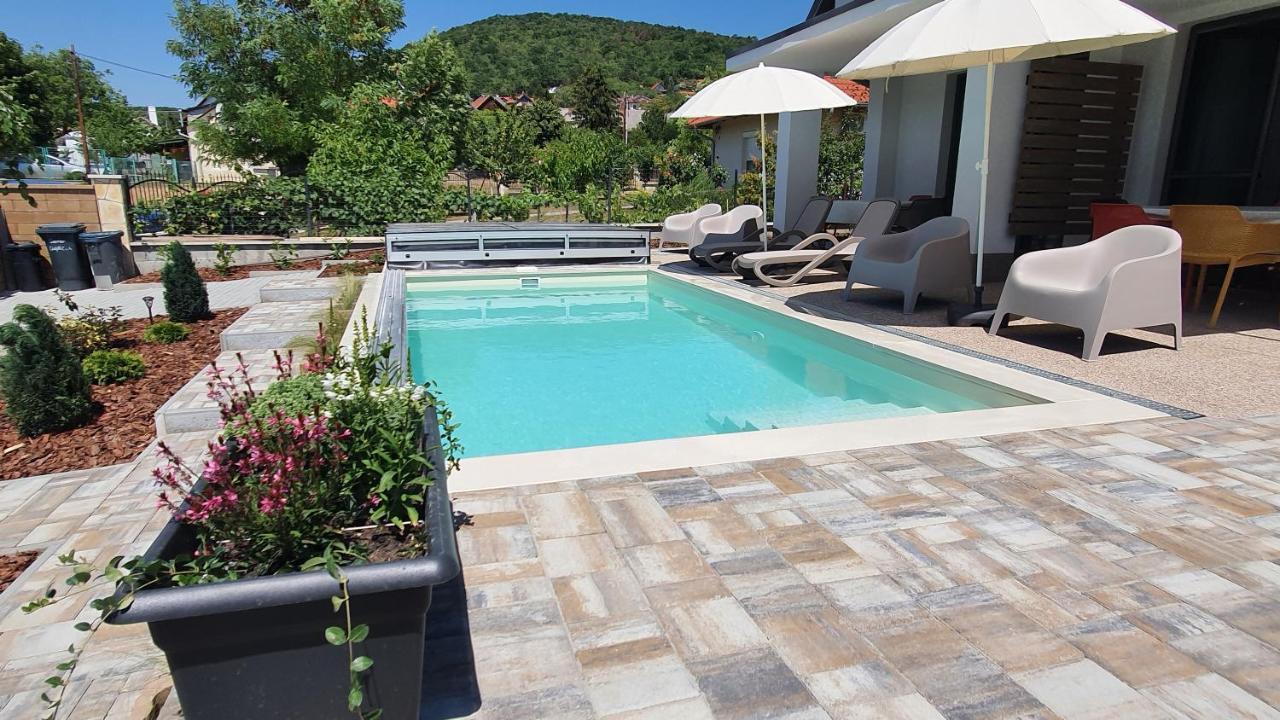 Relax Balaton Apartmanok 블로톤퓌레드 외부 사진