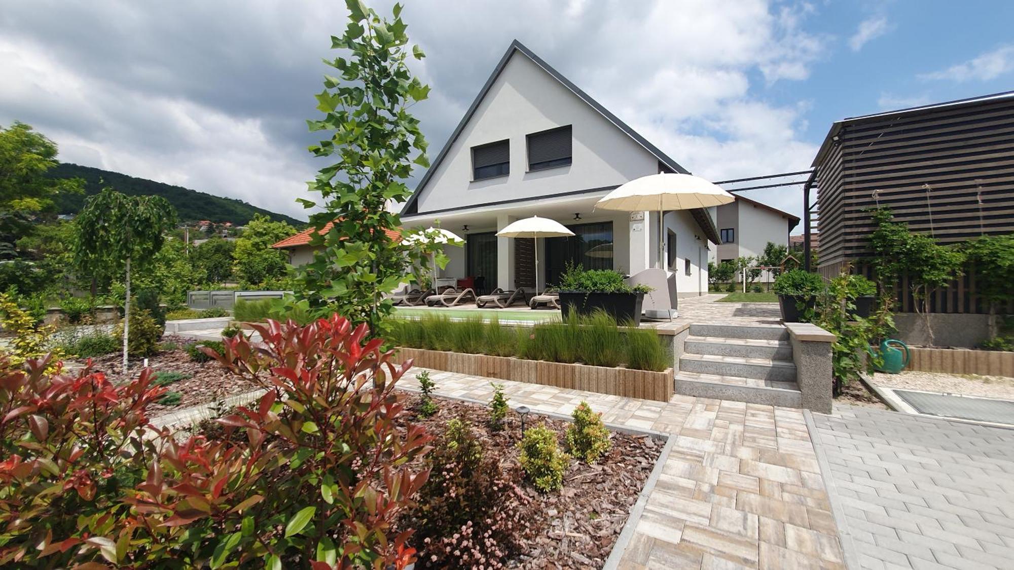 Relax Balaton Apartmanok 블로톤퓌레드 외부 사진