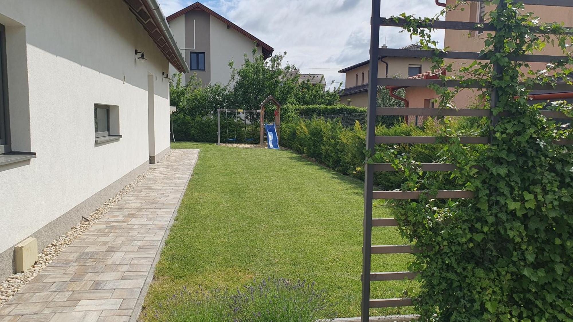 Relax Balaton Apartmanok 블로톤퓌레드 외부 사진
