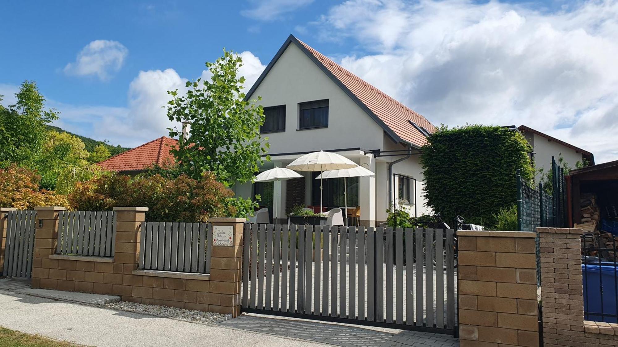 Relax Balaton Apartmanok 블로톤퓌레드 외부 사진