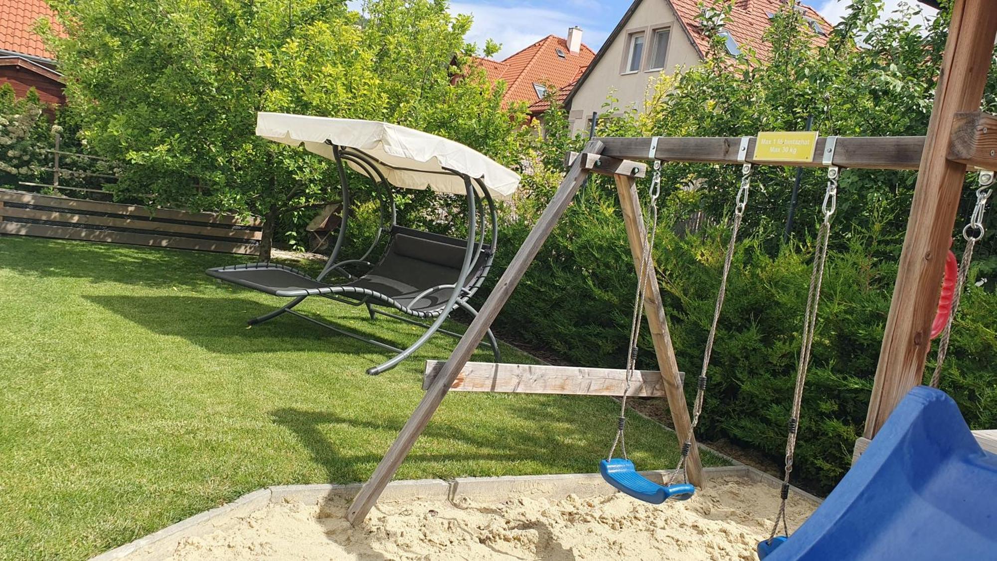 Relax Balaton Apartmanok 블로톤퓌레드 외부 사진